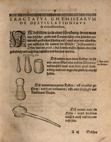 Abbildung eines Buchausschnittes, zeigt Bilder neben einspaltigem Text